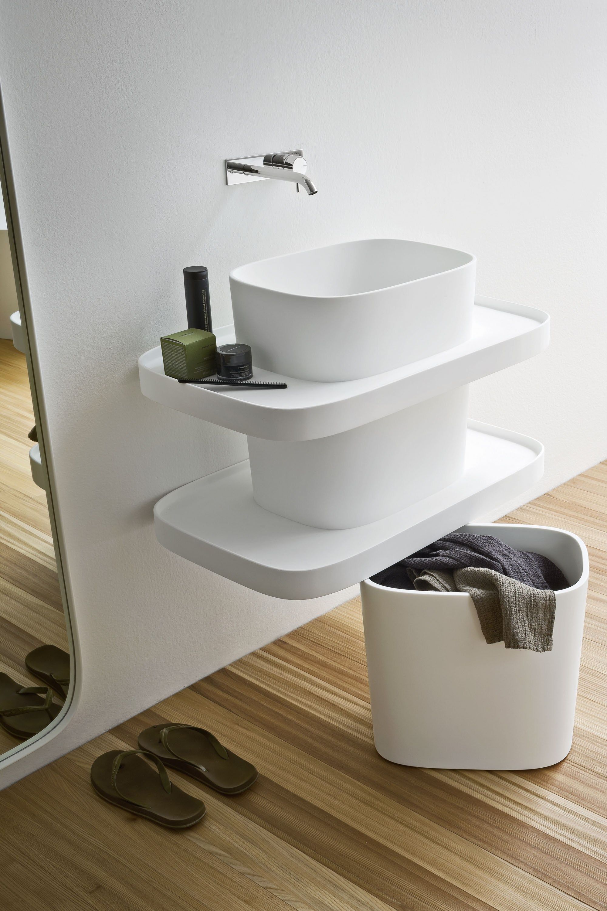 Корзина для белья Corian® Rexa источник ARCH-00052455 - Вид №1