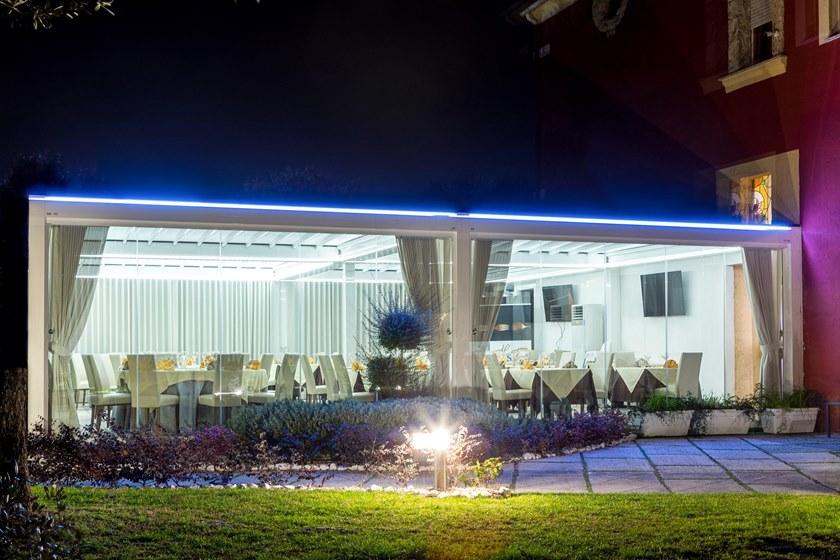 KE Outdoor Design Пристроенная пергола со сдвижной крышкой Gennius sun-id-1350331 - Вид №8