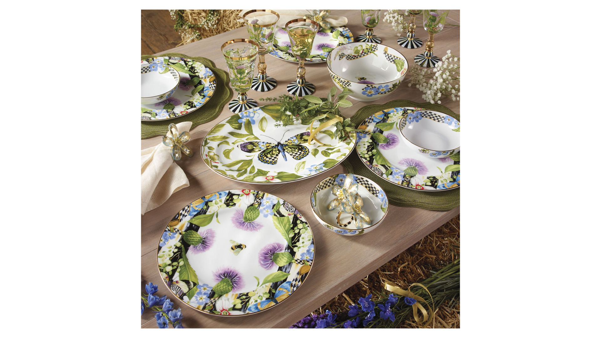 10641936 Mackenzie-Childs Салатник Thistle & Bee 16Dx4H Фарфор  - Вид №2