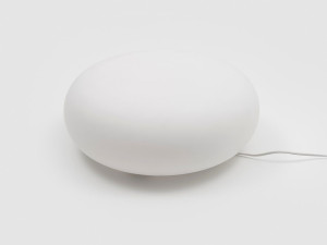 Настольная лампа из опалового стекла