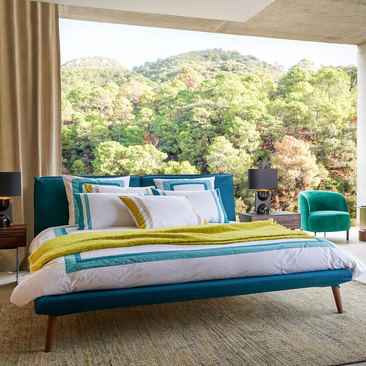 Двуспальная кровать из ткани с мягким изголовьем AMPM AURORE ARCH-00079509 - Вид №4