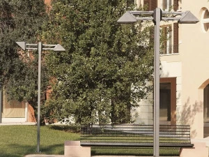 Goccia Illuminazione Алюминиевый садовый фонарь Triangolo city