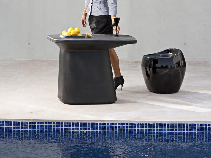 VONDOM Садовый журнальный столик из полиэтилена Moma sun-id-1457611 - Вид №2