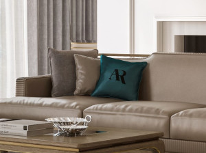 Квадратная однотонная подушка для дивана