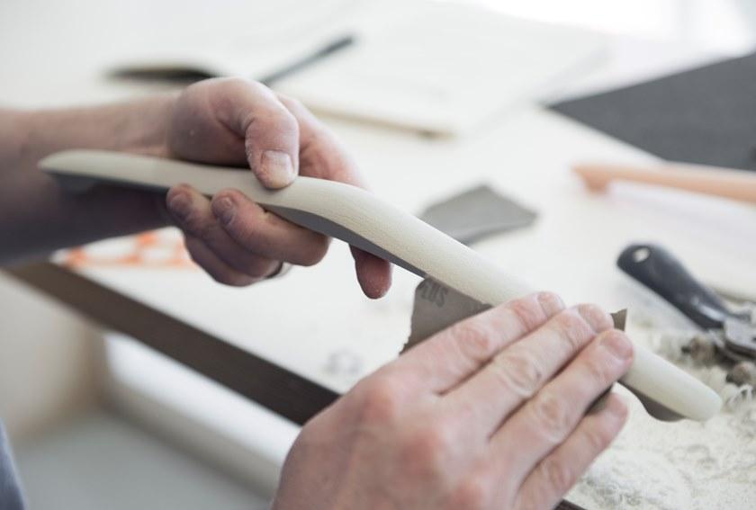 Flair Showers Распашная стеклянная дверь для душа с линейной панелью Oro Orohd120sc - Вид №3