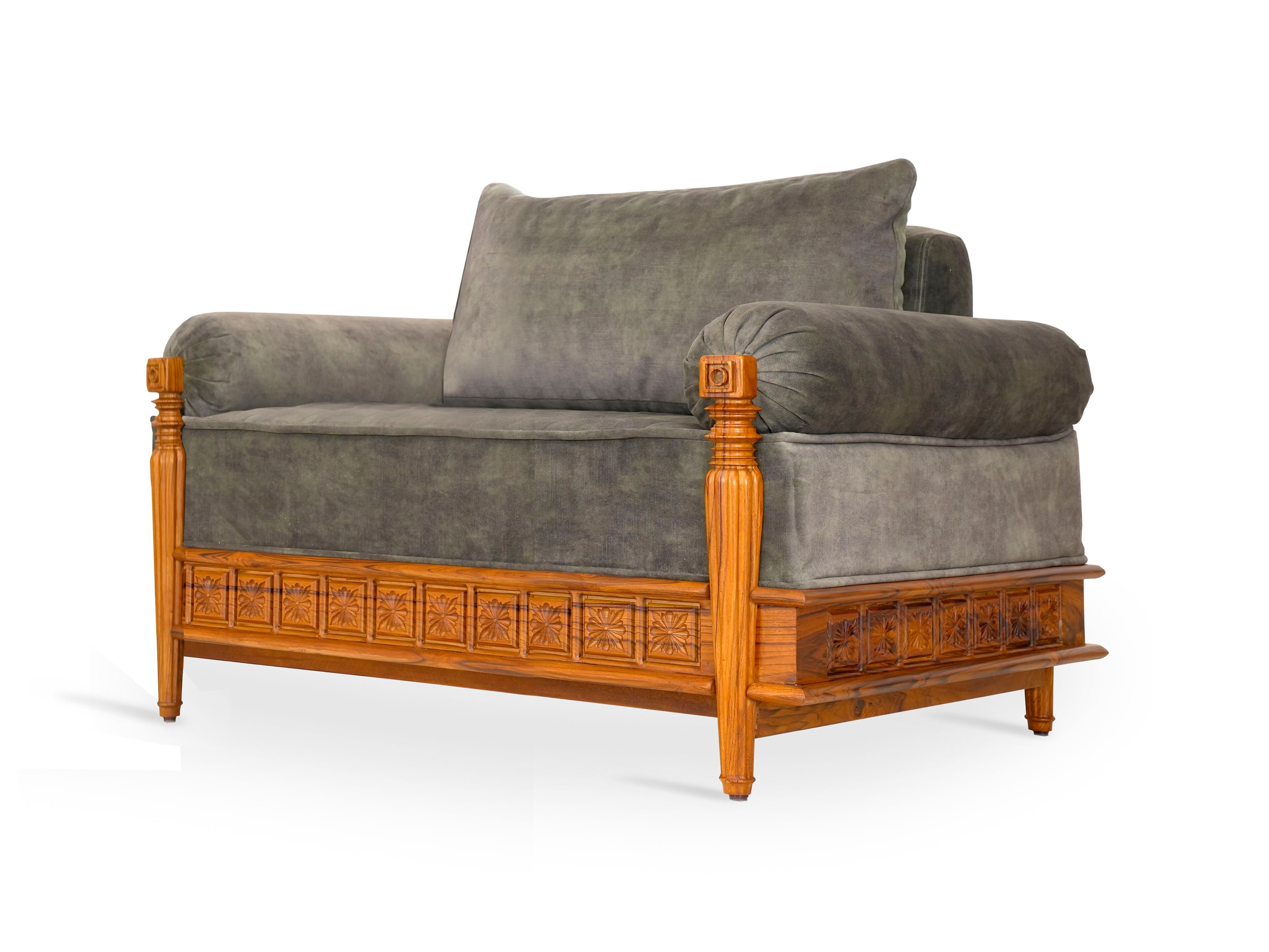 Тканевое кресло с подлокотниками Alankaram KLAS ARCH-00018634 - Вид №1