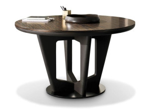 Круглый деревянный стол для встреч