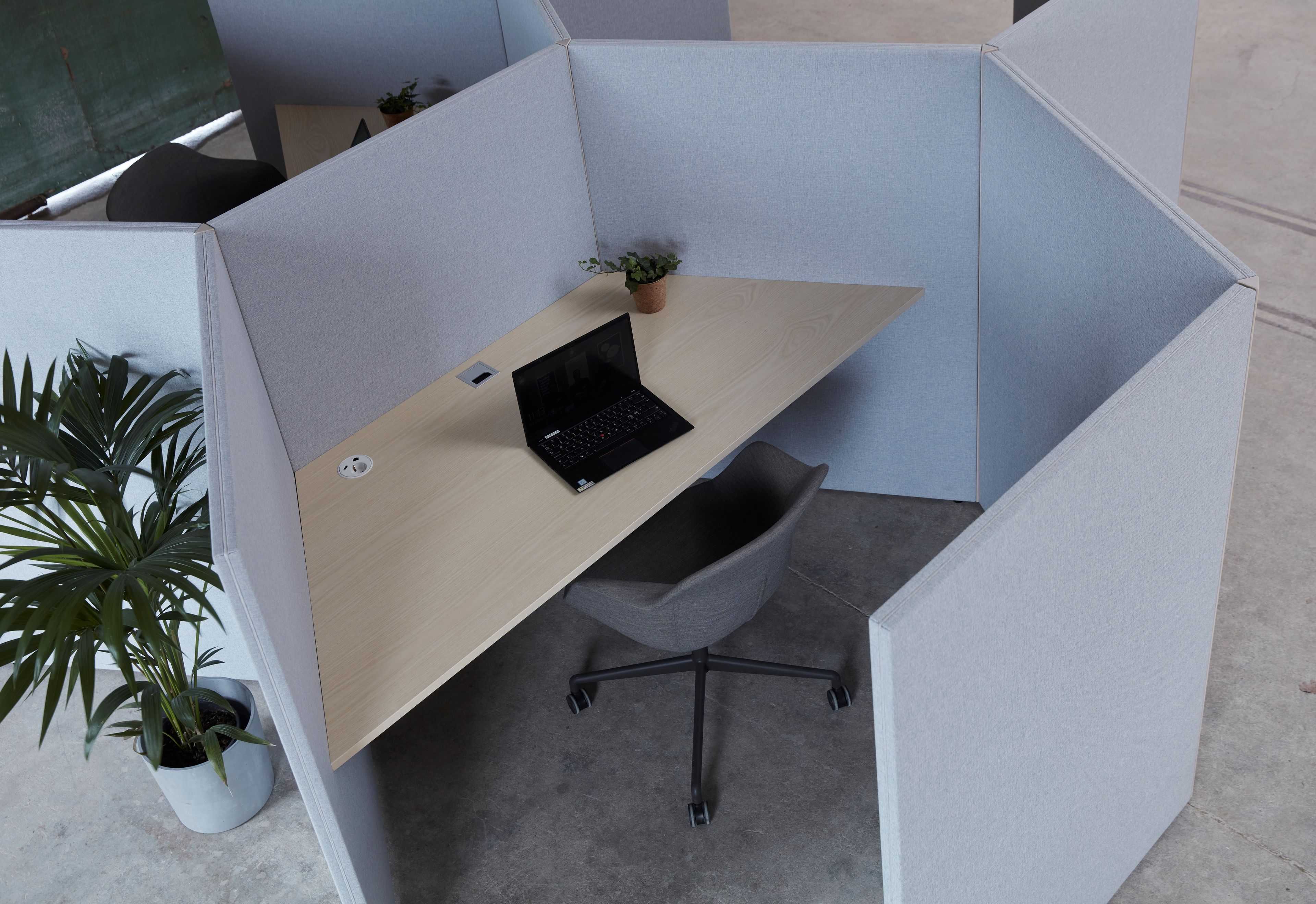 Секционный стол со звукопоглощающими перегородками Glimakra of Sweden Limbus ARCH-00026929 - Вид №7