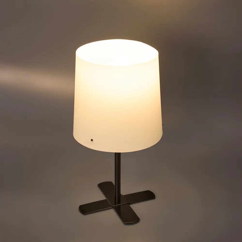 Настольная лампа Tendenza цвет черный/белый STLM-2061230