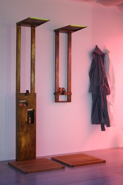 tender rain Настенная душевая стойка из латуни с душевой лейкой Menhir sun-id-1508007 - Вид №1