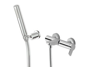 Настенный смеситель для ванны с ручным душем