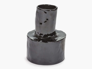 Круглая каменная ваза