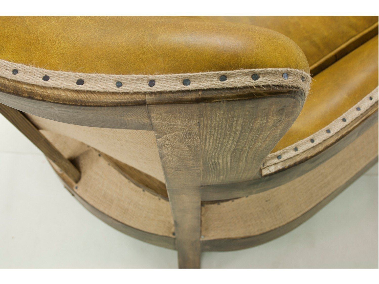 Кожаное кресло с подлокотниками CREARTE COLLECTIONS Bristol Essence ARCH-00054958 - Вид №4