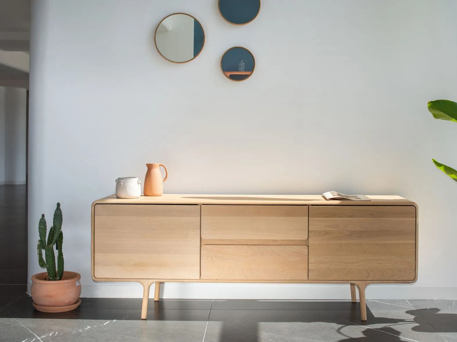 Шкаф из дуба с ящиками Gazzda Fawn ARCH-00137576 - Вид №3