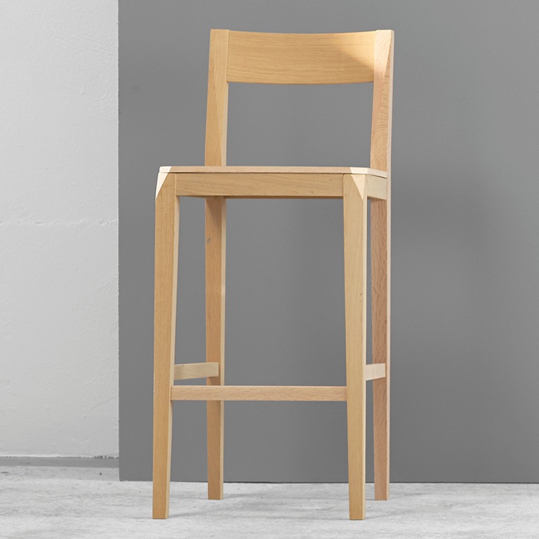 052961 Барный стул Mister Ondarreta 