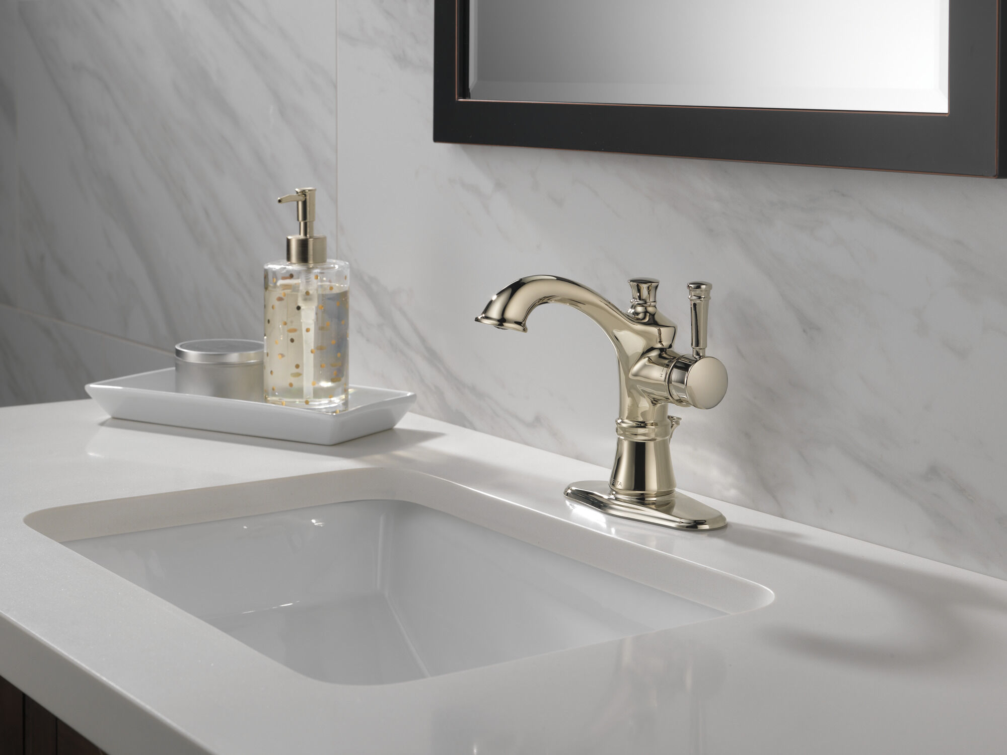 15757LF-PN Смеситель для ванной комнаты с одной ручкой Delta Faucet Valdosta Полированный никель  - Вид №3