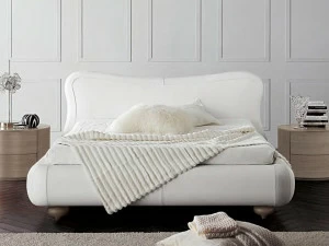 Dall'Agnese Мягкая кожаная кровать king size Christal