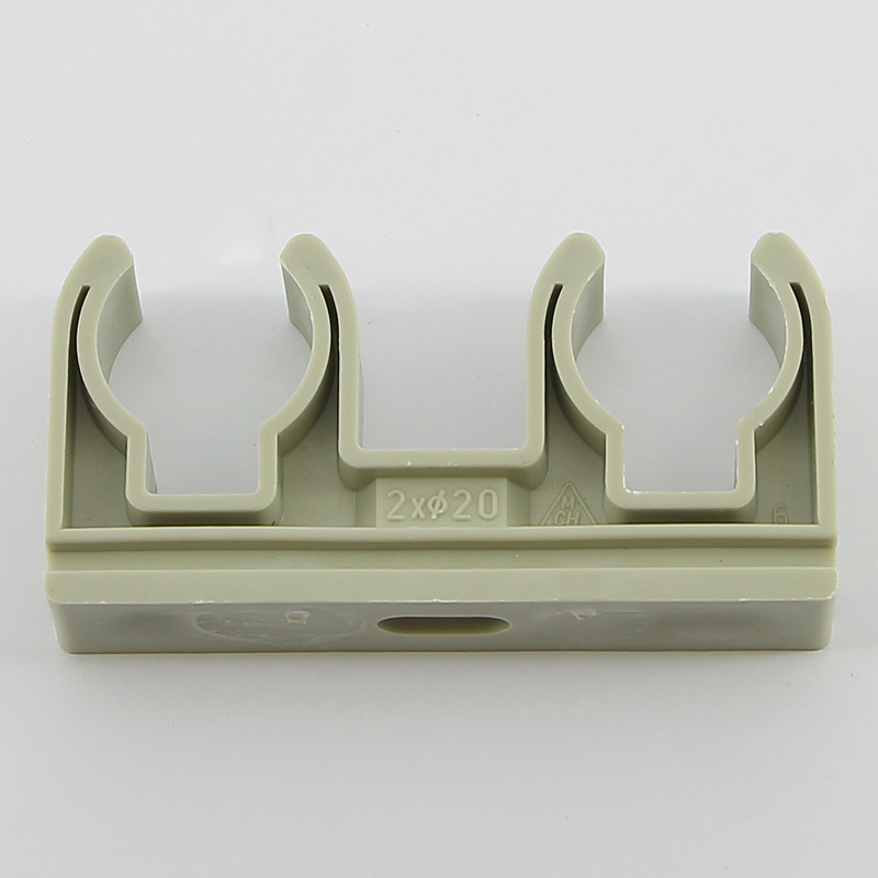 Крепление двойное для полипропиленовых труб FV-PLAST 20 902020