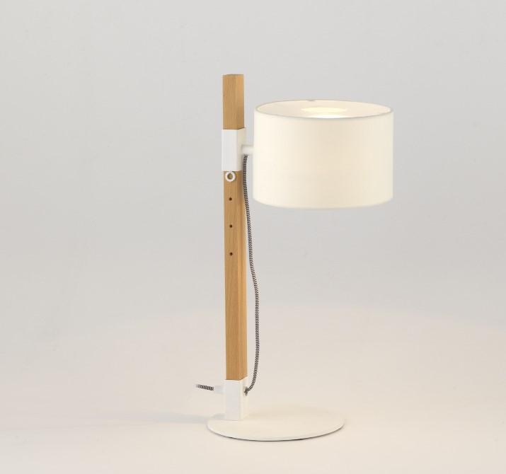 086290 Настольная лампа белая Aromas del Campo Riu 