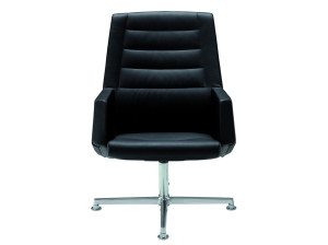 Операционный офисный стул