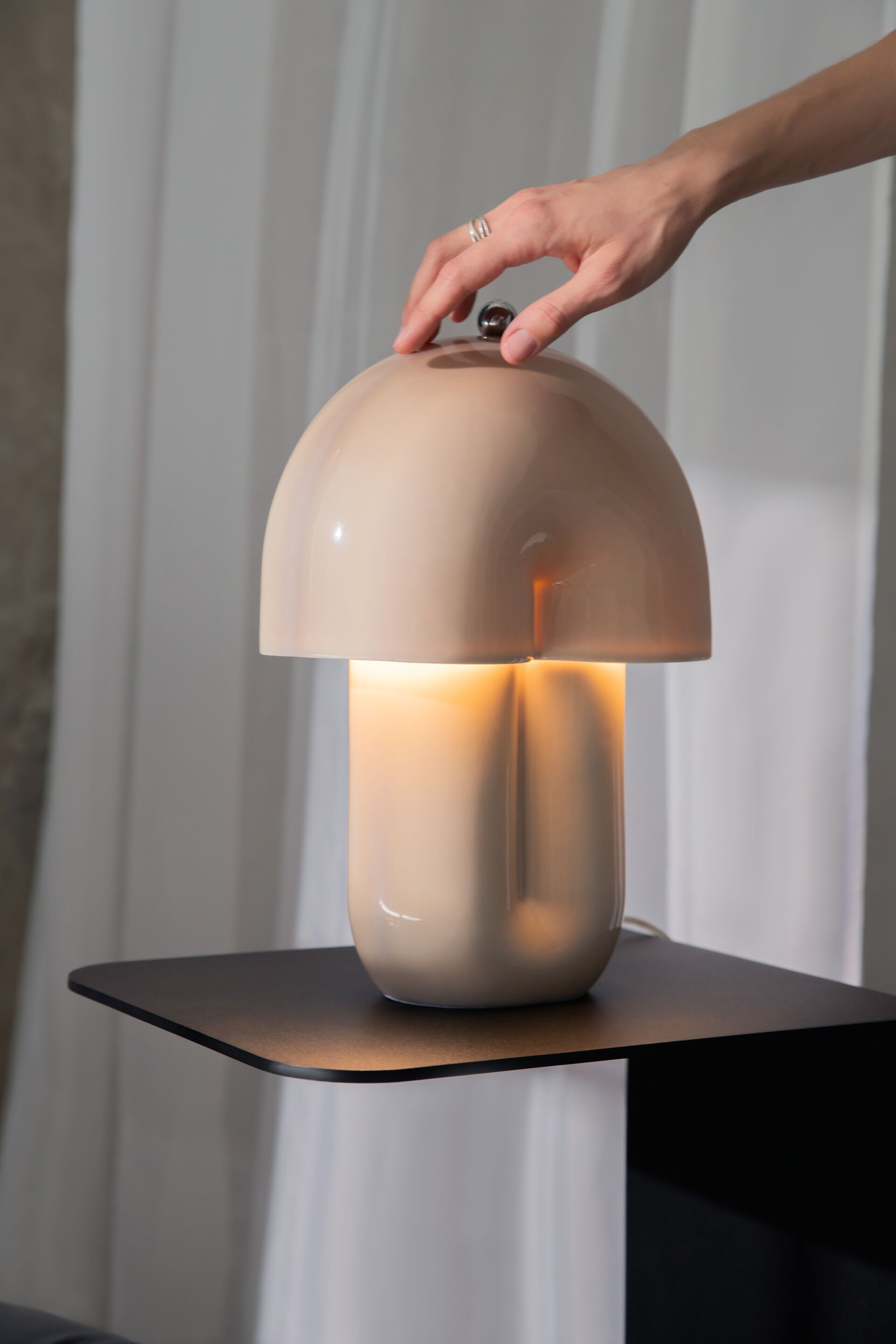 Металлическая светодиодная настольная лампа Maytoni HOPE ARCH-00074484 - Вид №6