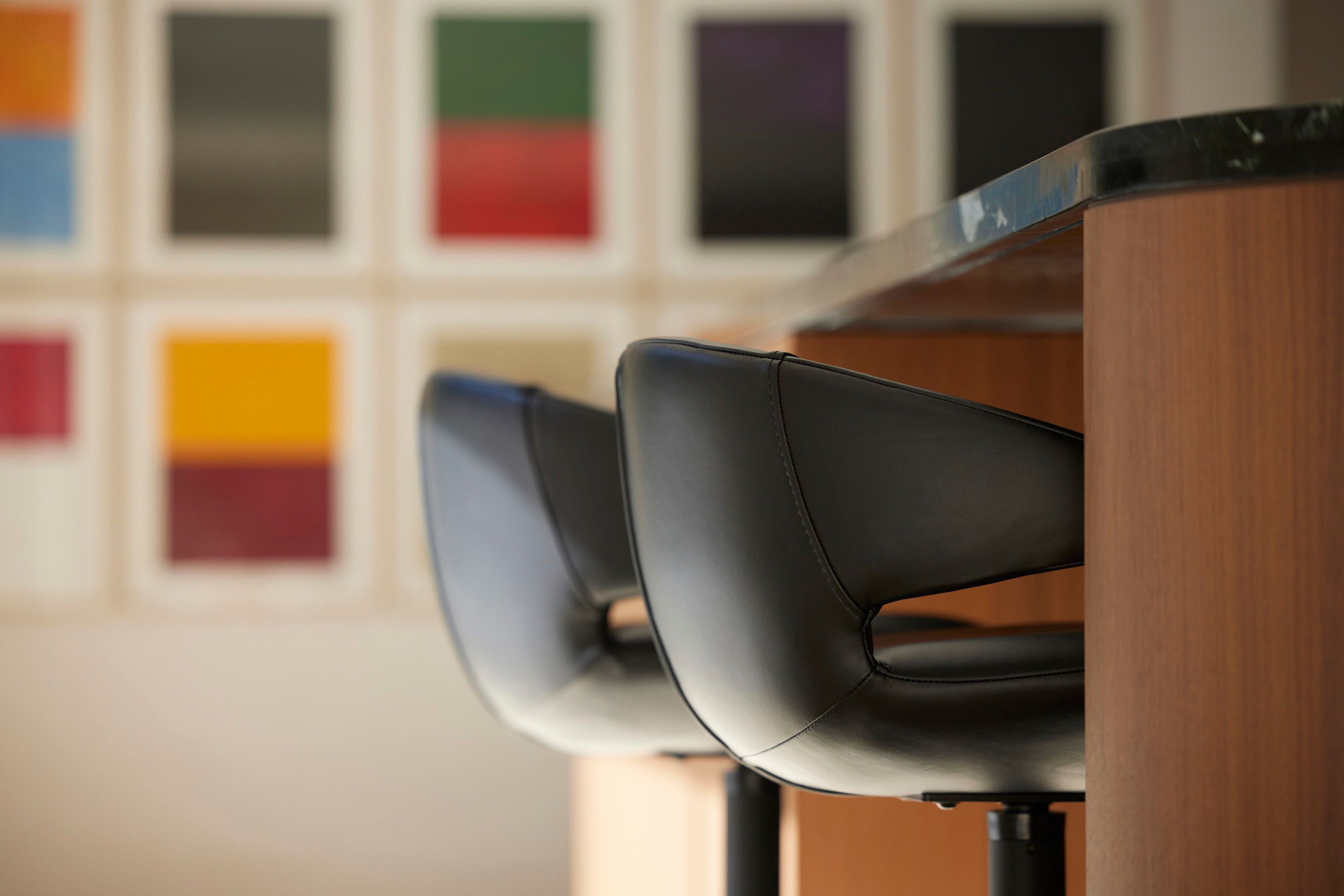 Кожаный поворотный стул Joli Morisot ARCH-00053523 - Вид №1