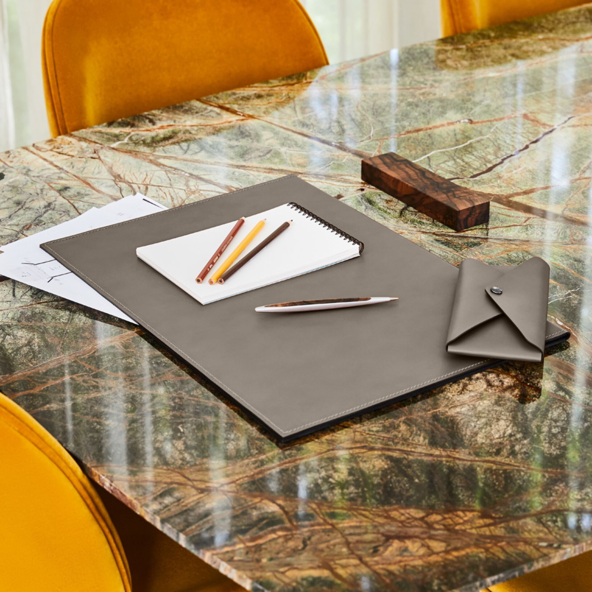 Подпушка из регенерированной кожи EGLOOH GEMINI ARCH-00153259 - Вид №19