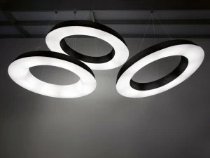 Martinelli Luce Светодиодный подвесной светильник из полиэтилена с диммером Circular pol 2057