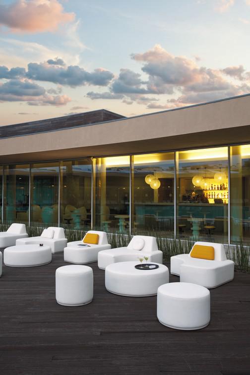 MNST1307 Подставка для ног Moon Island 52 морской текстиль песок Manutti Poufs  - Вид №4