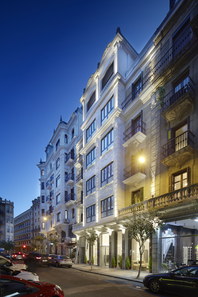 8820607 Проектор Platek TARGET LARGE Proiettore  TARGET LARGE Floodlight - 16 LED RGBW Elliptical  - Вид №2