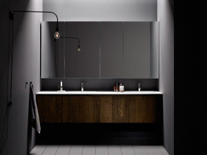 Деревянная секционная раковина с дверцами