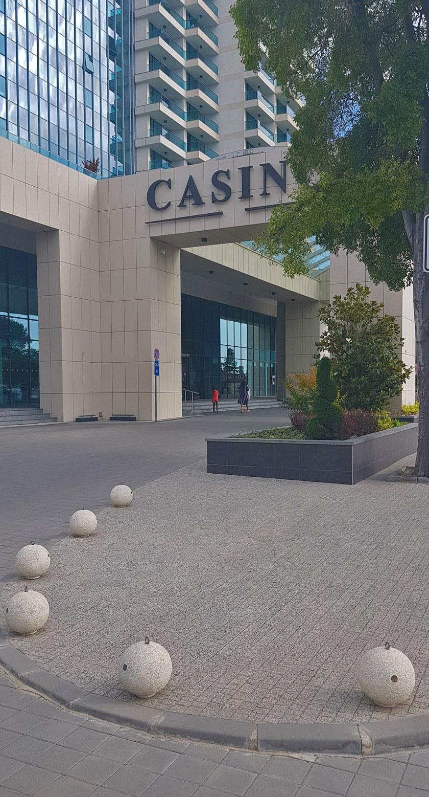 ENCHO ENCHEV - ETE Фиксированный бетонный шаровой столбик с основанием sun-id-1468614 - Вид №2