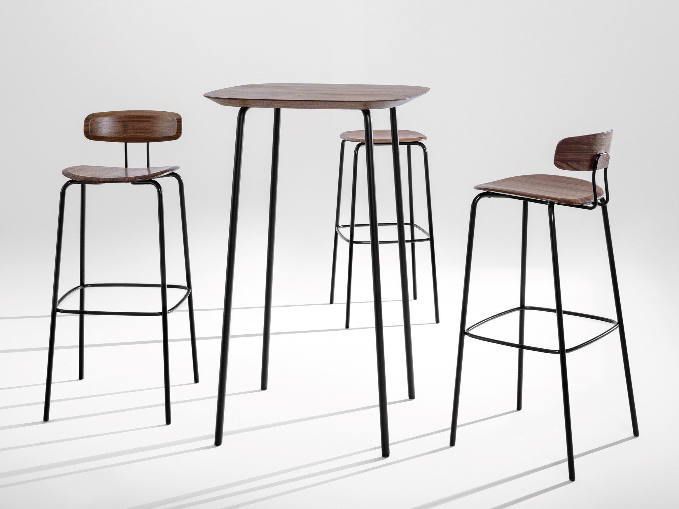 Стул из стали и дерева ZEITRAUM Okito ARCH-00027958 - Вид №3