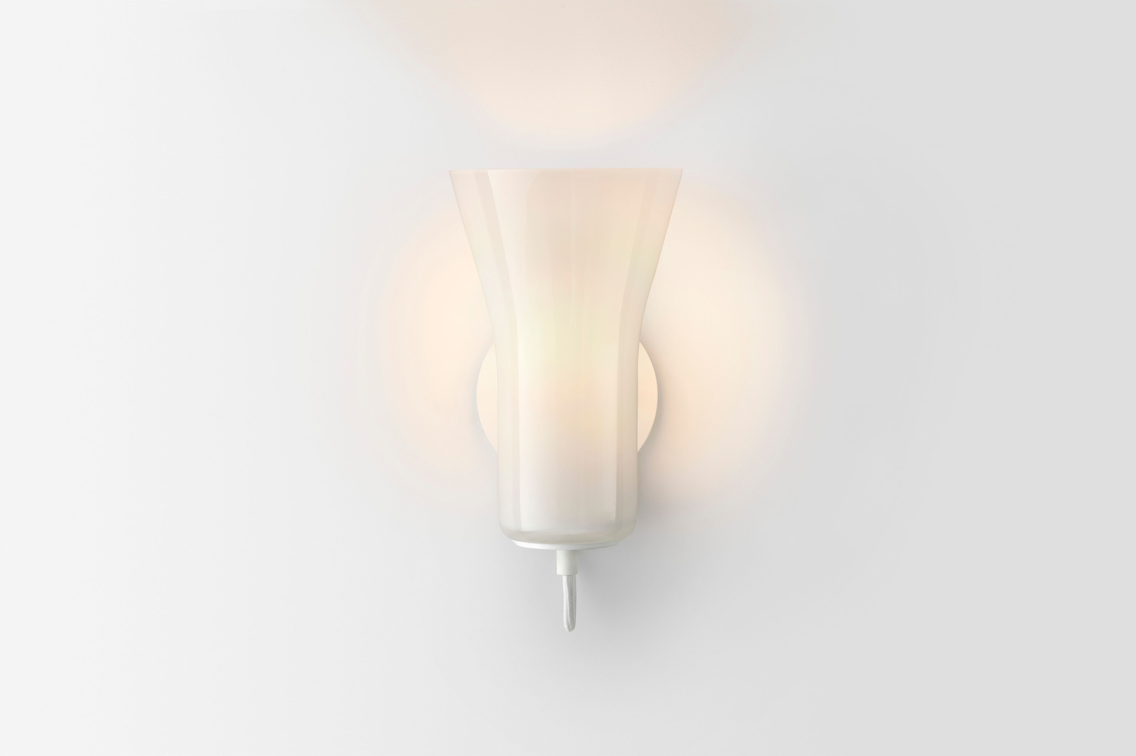 Алюминиевый светодиодный настенный светильник Ross Gardam Силуэт ARCH-00054748 - Вид №2