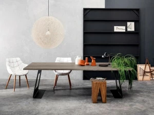 Devina Nais Обеденный стол из массива дерева Twins