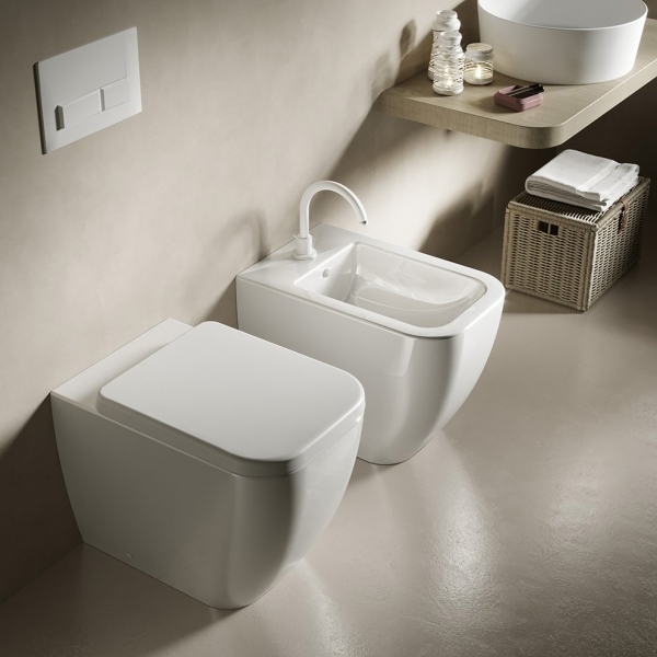 Y1VA01 Bianca спиной к стене унитаз Hatria Y1VA01 BIANCA vaso terra filo muro - Вид №1