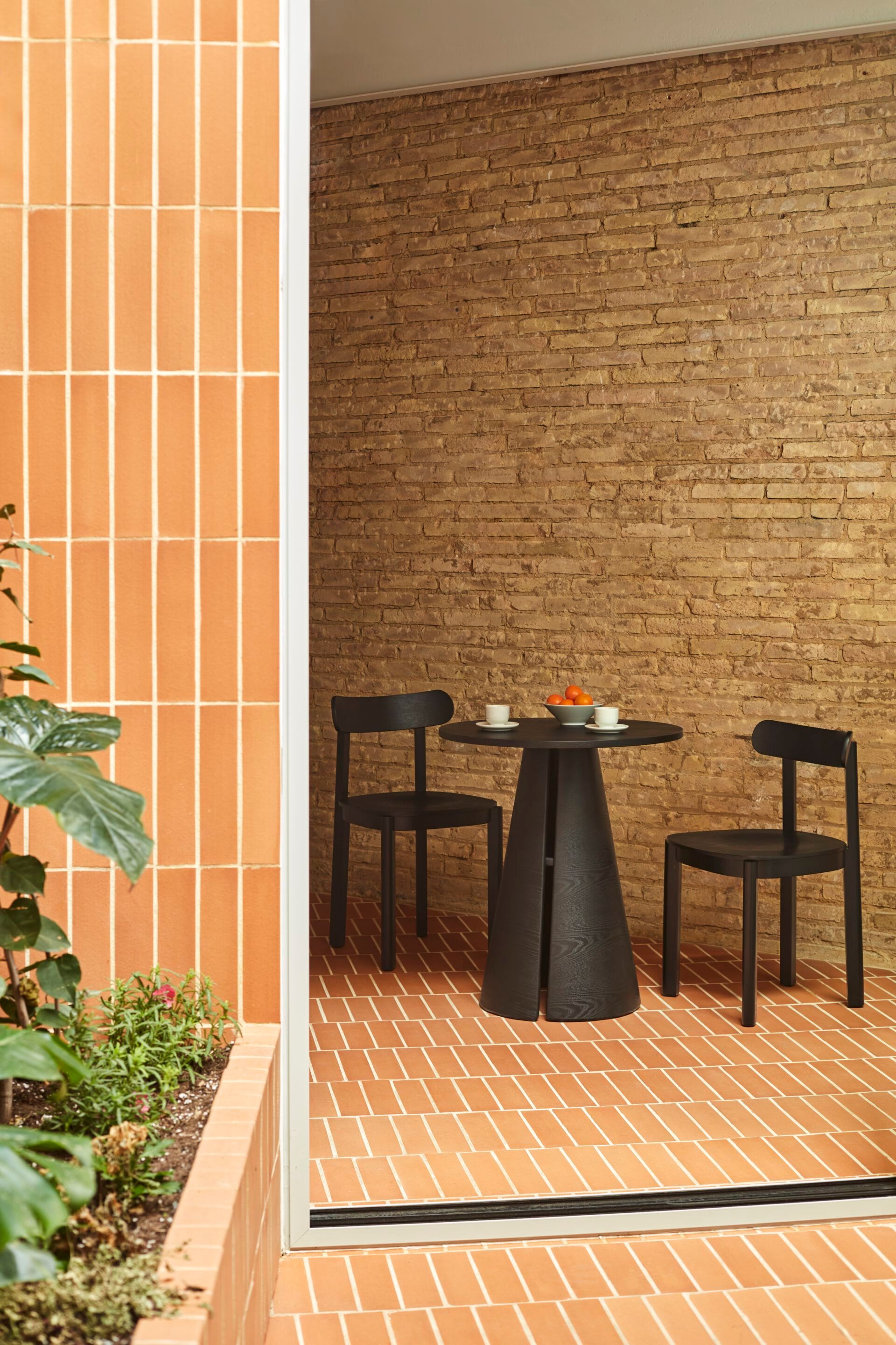 Круглый деревянный журнальный столик TEULAT Cep ARCH-00039482 - Вид №8