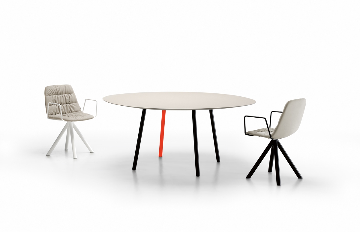 004057 Круглый стол Viccarbe Maarten