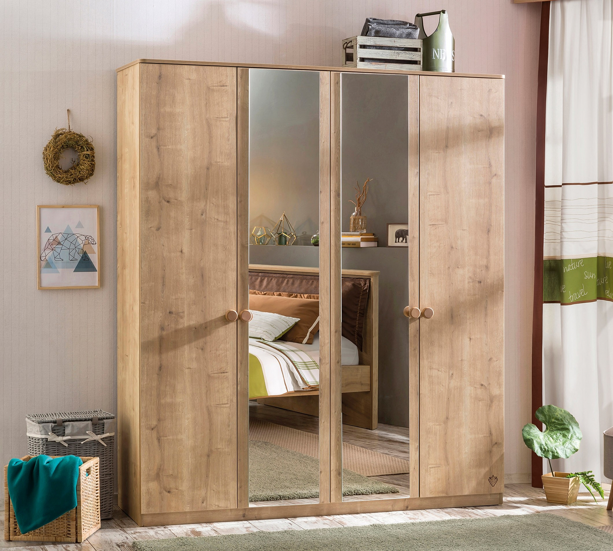 Шкаф четырехдверный с зеркалом орех Mocha CILEK MOCHA 00-3832619 Бежевый Santreyd  - Вид №2