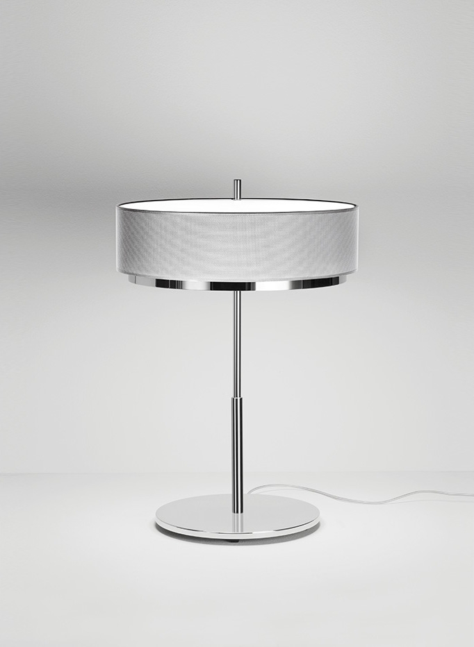 086201 Настольная лампа Iris белая Estiluz Miris 