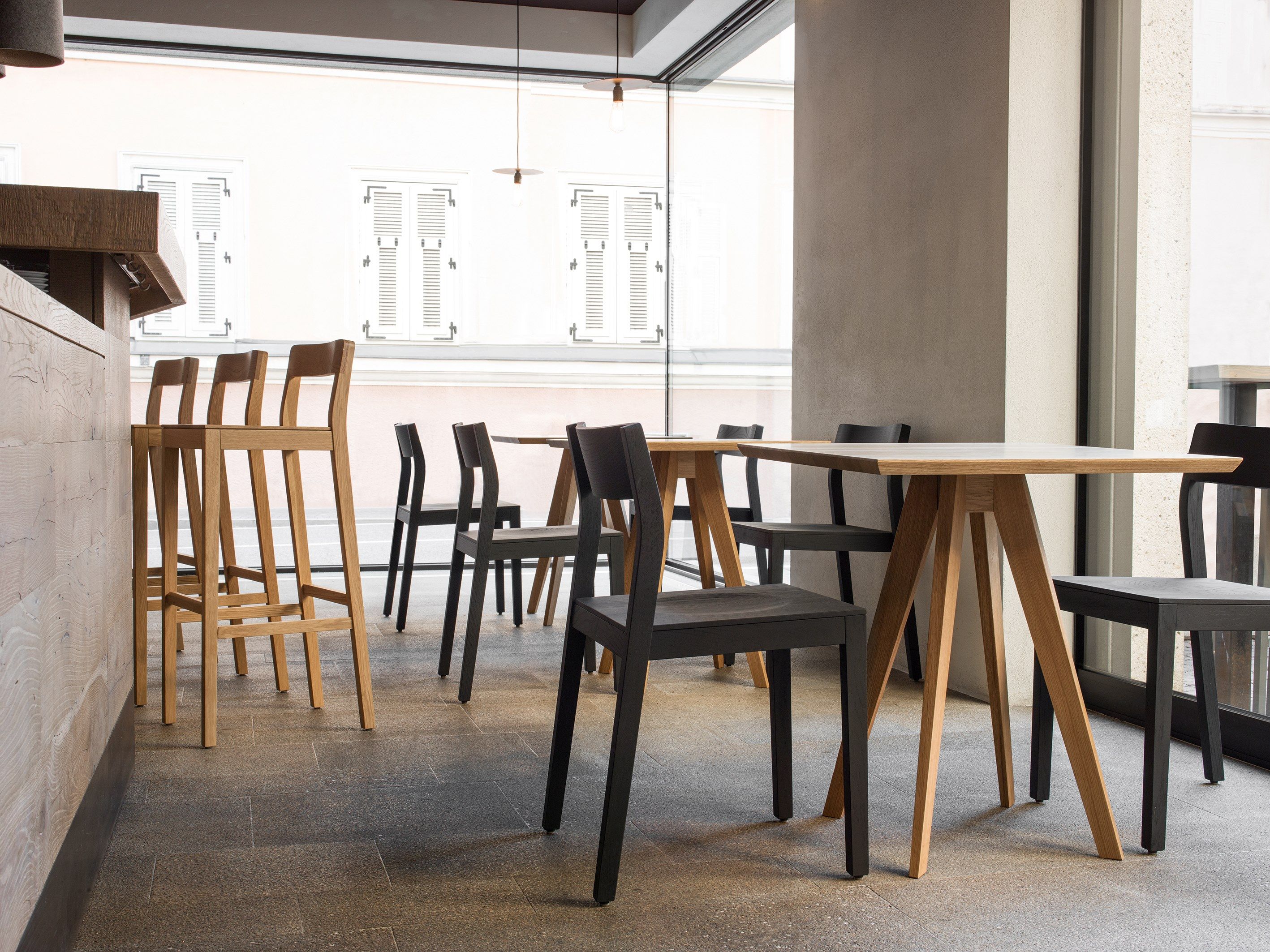 Штабелируемый стул из массива дерева ZEITRAUM сидеть ARCH-00085410 - Вид №10