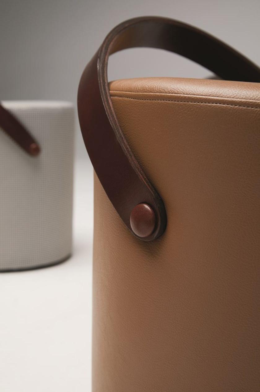 José Martínez Medina Низкий табурет из ткани Blacktone sun-id-1477342 - Вид №8