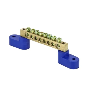 Шина N EKF 8 отверстий 2 изолятора 6x9 мм латунь