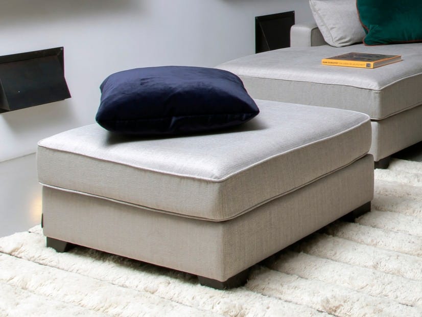 Квадратный съемный пуф из ткани Duvivier Canapés Thomas ARCH-00015175