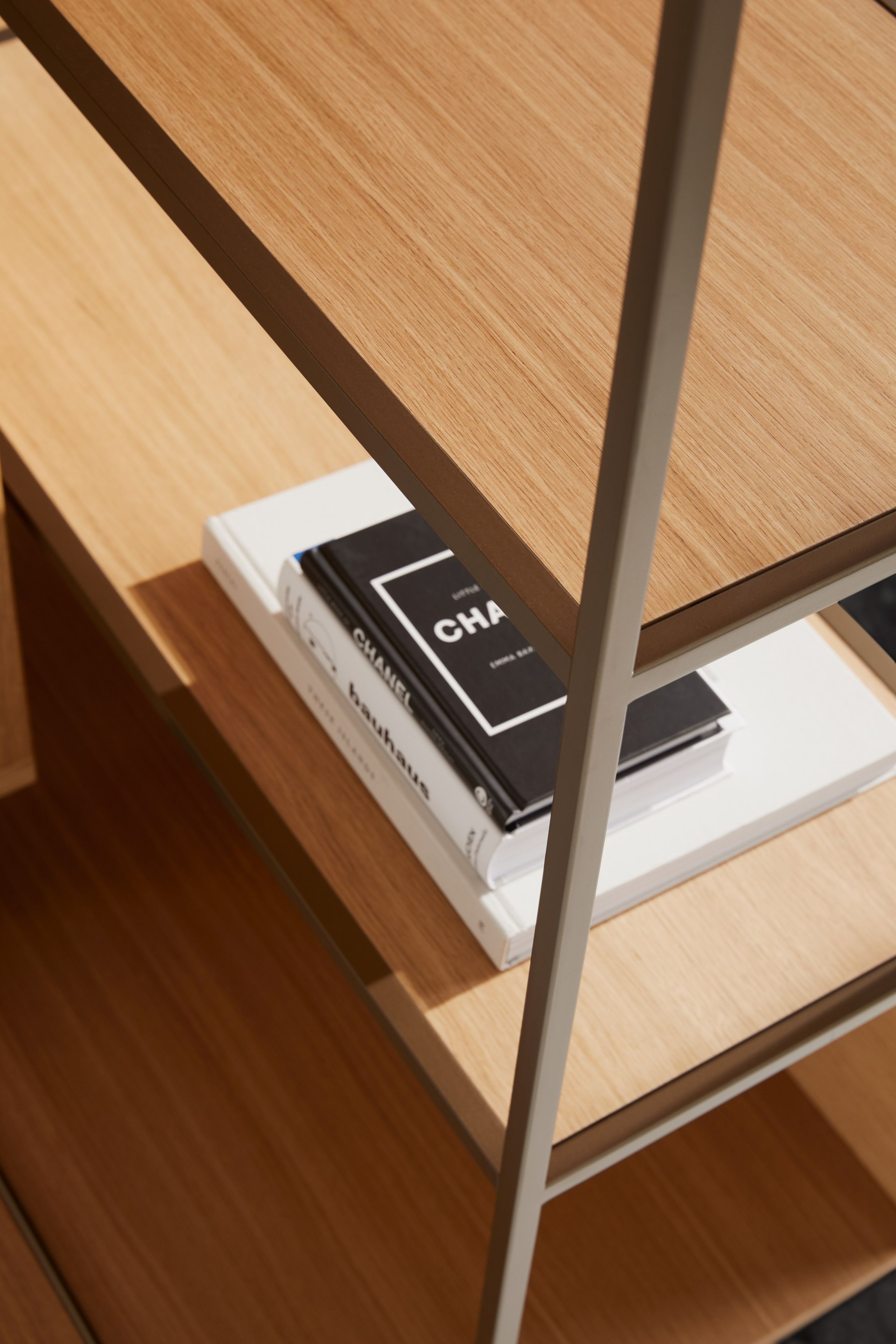 Книжный шкаф из МДФ на колесах Punt Literatura ARCH-00064312 - Вид №20