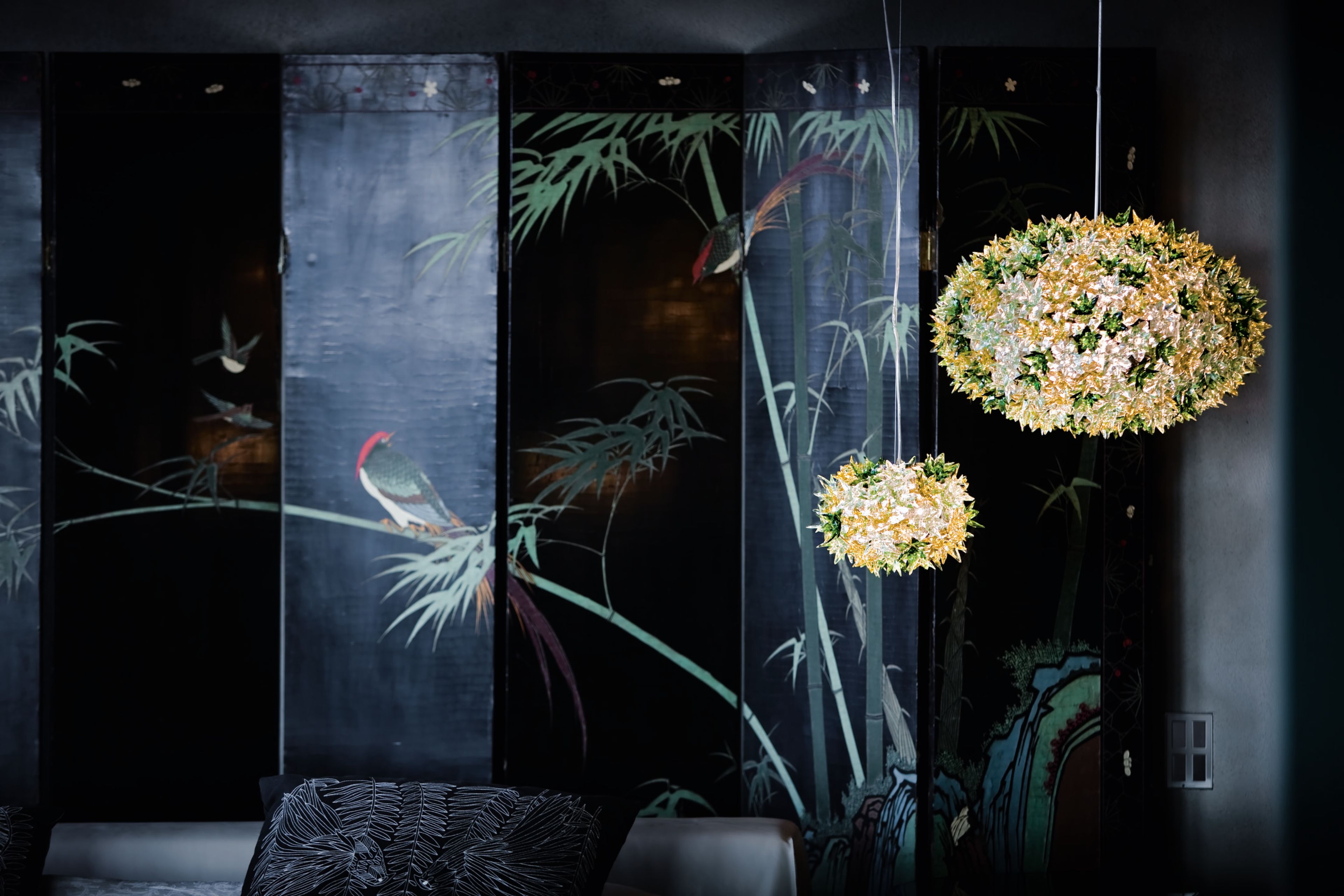 Светодиодный настенный светильник из инженерного пластика Kartell BLOOM ARCH-00125763