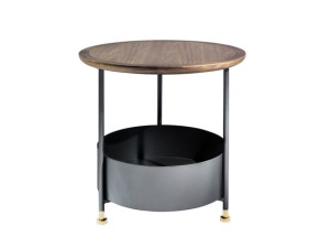 Деревянный журнальный столик с отсеком для хранения