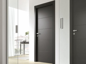 Деревянные распашные двери