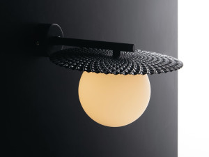 Металлический светодиодный настенный светильник