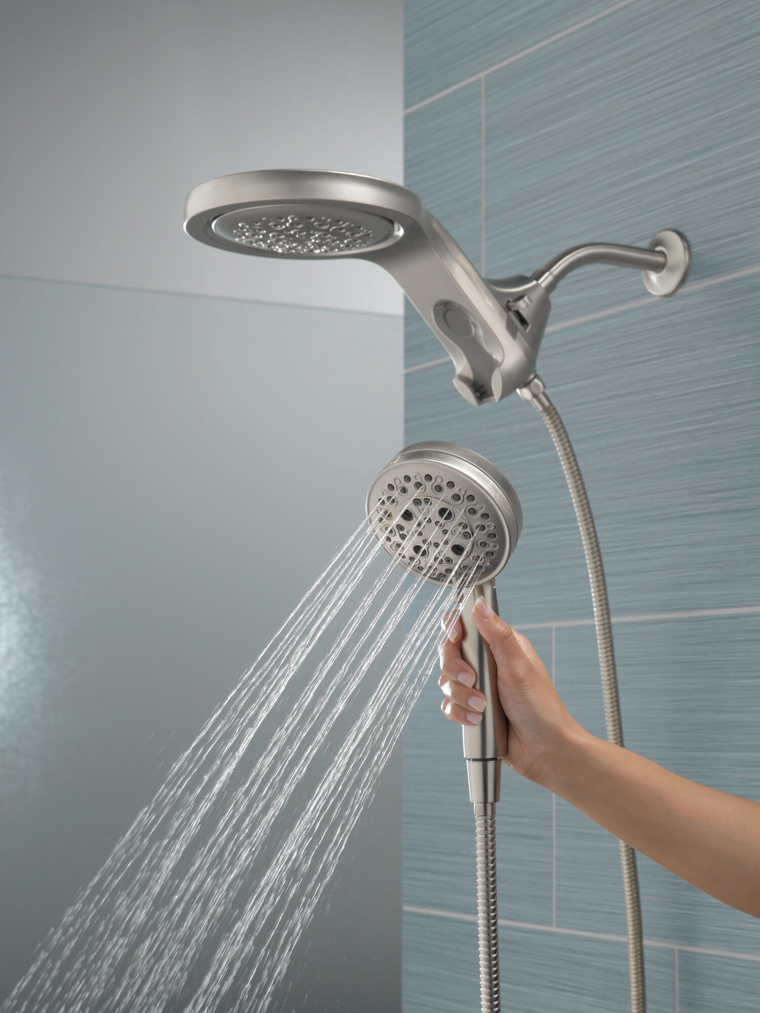 58680-SS HydroRain® H2Okinetic® 5-регулировочная душевая лейка два в одном Delta Faucet Universal Showering Нержавеющая сталь  - Вид №8